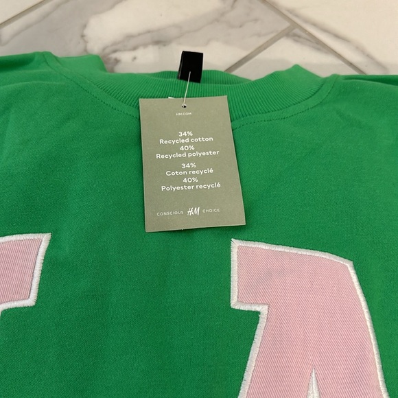 NWT L.A. sweatshirt from H&M - Picture 4 of 6